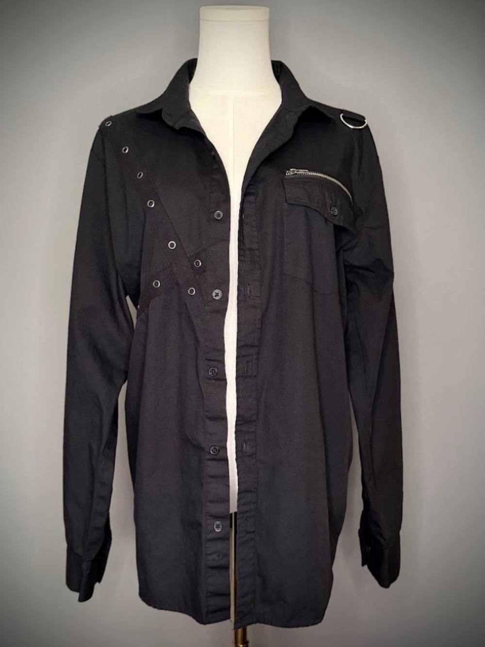 Hot Topic Black Industrial Gothic Button Front Shirt Eyelet Strap Detail Men's M